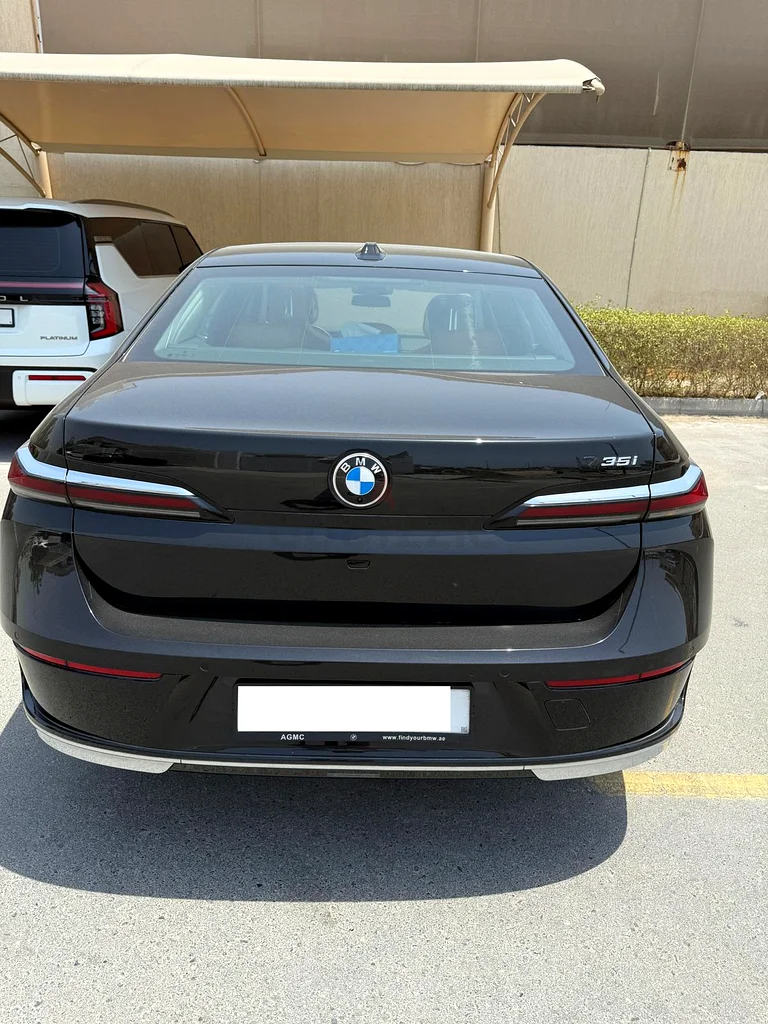 دبي63410294639235111
