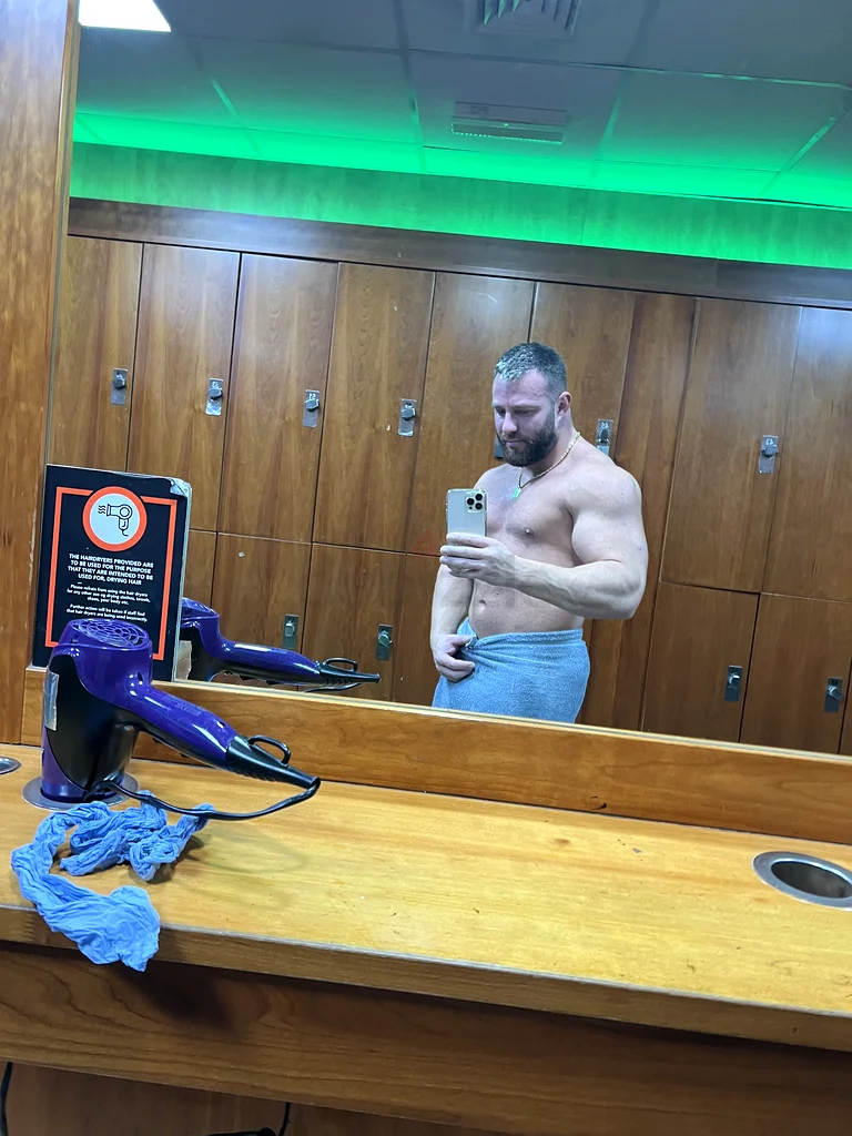 Get Fit with Alex – Certified Trainer for Men  Women63216844160385112