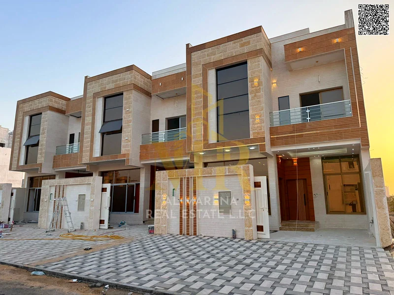 🏡 للبيع: فيلا بتصميم عملي وموقع متميز في الهيليو 2، عجمان | 5 غرف نوم + صالة | السعر 1,300,000 درهم شامل التسجيل ورسوم الملكية63905079782146112