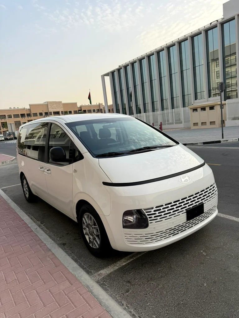 Hyundai Staria Premium 2022 Gcc Specs 8 Seater63406897978369114