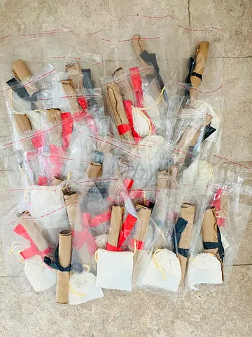 Kids Pirate Treasure Map  Gold Coins x 26 Packs