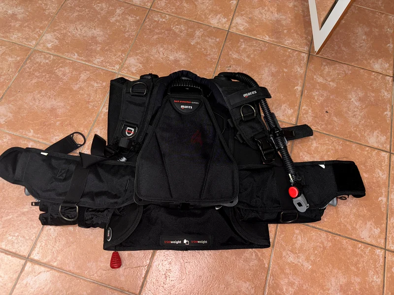 Mares BCD63198149540993112