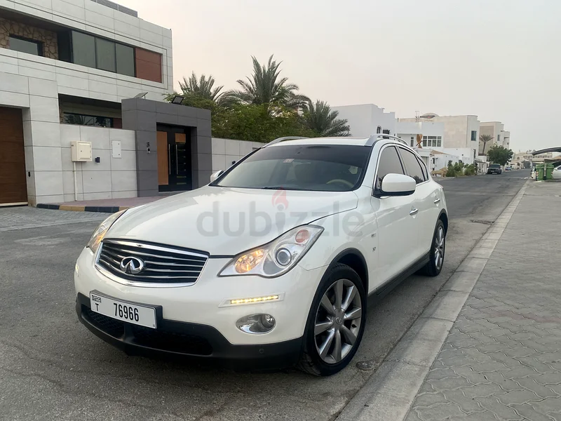 Infinity QX50 GCC Perfect Condition63398579579266117