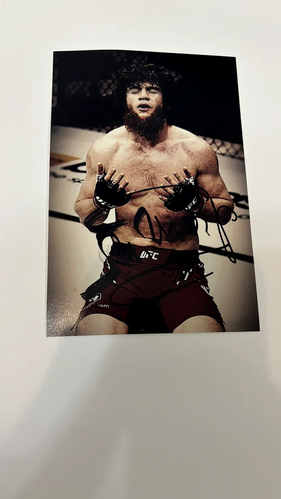 signed shara bullet photo with video proof63208865437569110