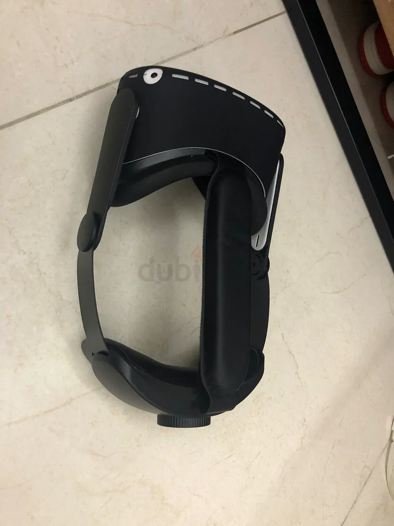 Vr quest 2 with many accessories! (Negotiable)63196146737537113