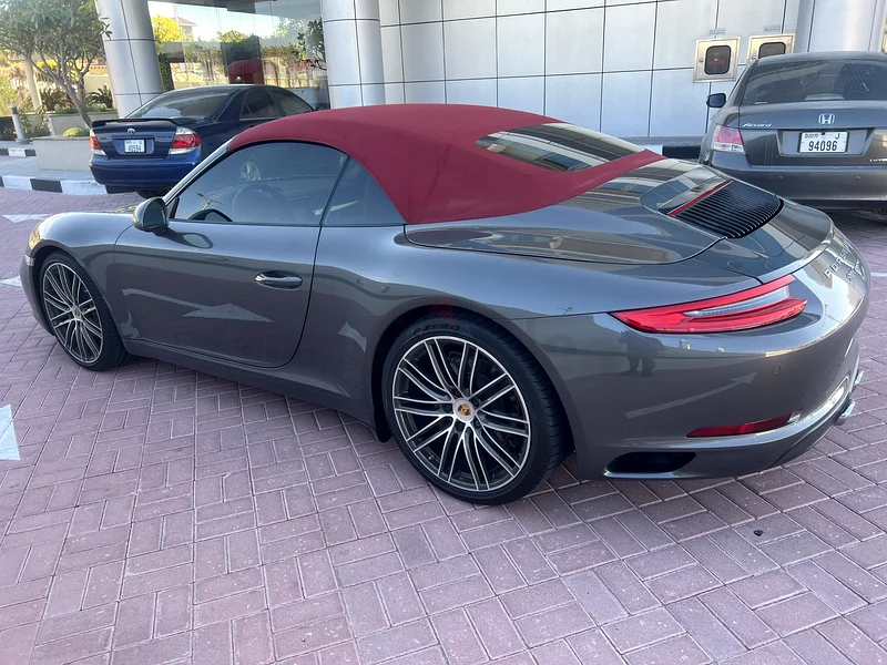بورشه كاريرا كابريوليه موديل 2018، حالة ممتازة، لدول مجلس التعاون الخليجي63226744789633114