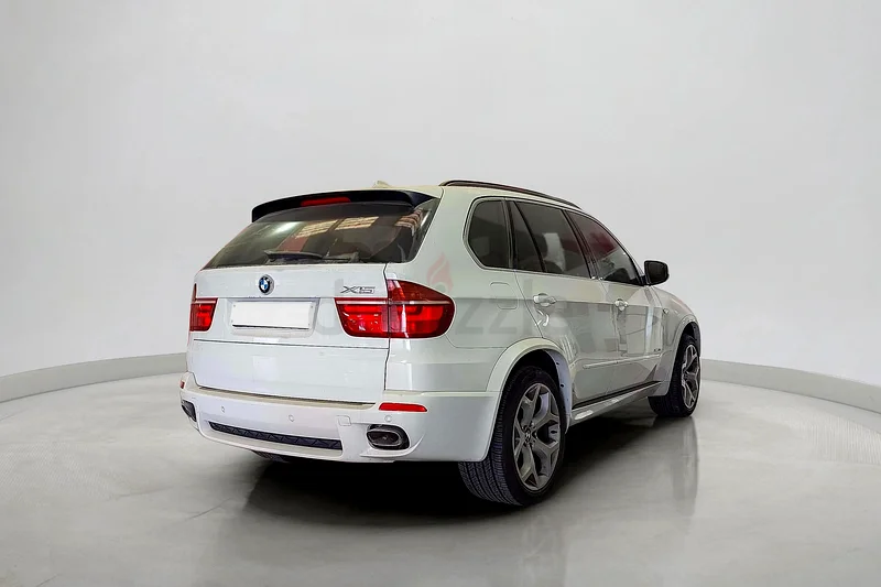 2010 BMW X5 3.0i 3.0L | GCC Specifications63406212951426113