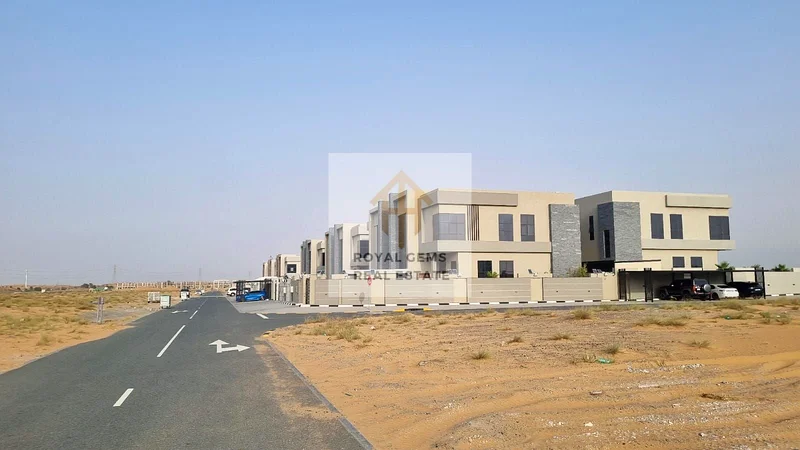 for sale land in Umm AL Qwain  fwliten is allowed to build+   Ready  +free for all nationalities 1063185196481026114