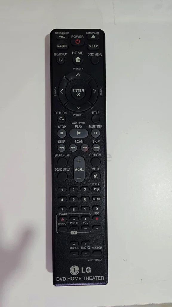 LG 5.1 home theater system63195114892673114