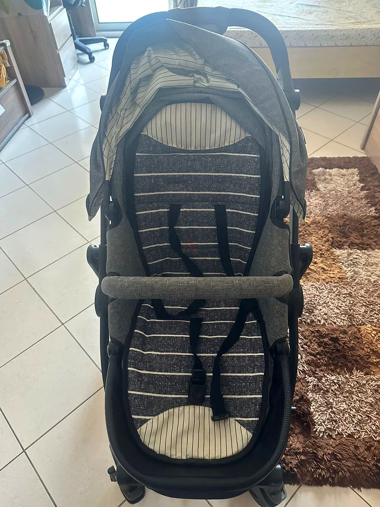 Stylish and Comfortable Baby Stroller for Sale!63204290862210112