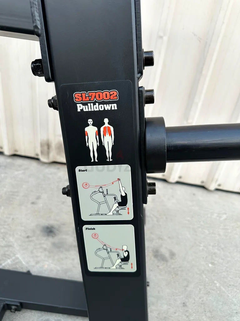 Stering lat pull down63198147403009113