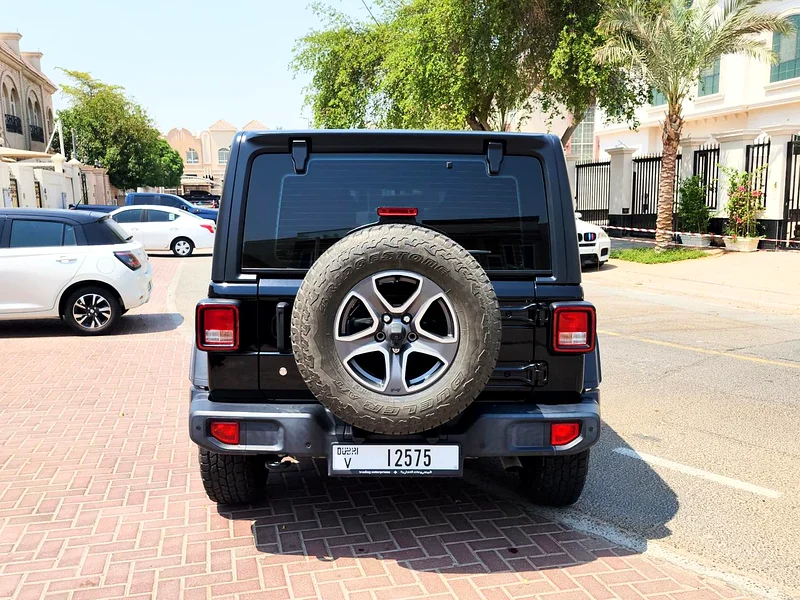 Jeep Wrangler Sport unlimited63398601493889114