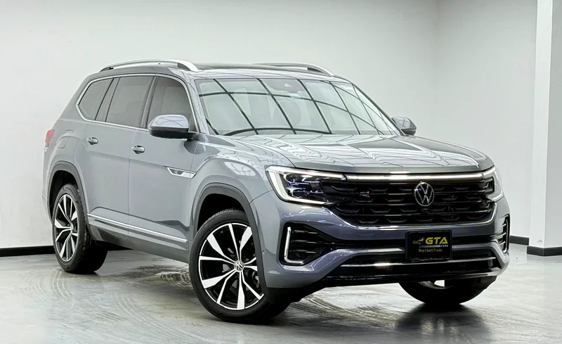 2024 Volkswagen Teramont R line, 28 march 2025 Agency Warranty + Service Contract , Agency FSH, GCC63398574471426112