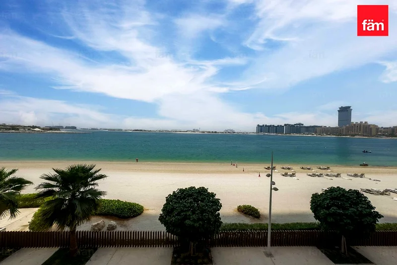وجهات نظر كاملة للنخيل | تجهيزات داخليّة بواسطة إيلي صعب63733794407297111