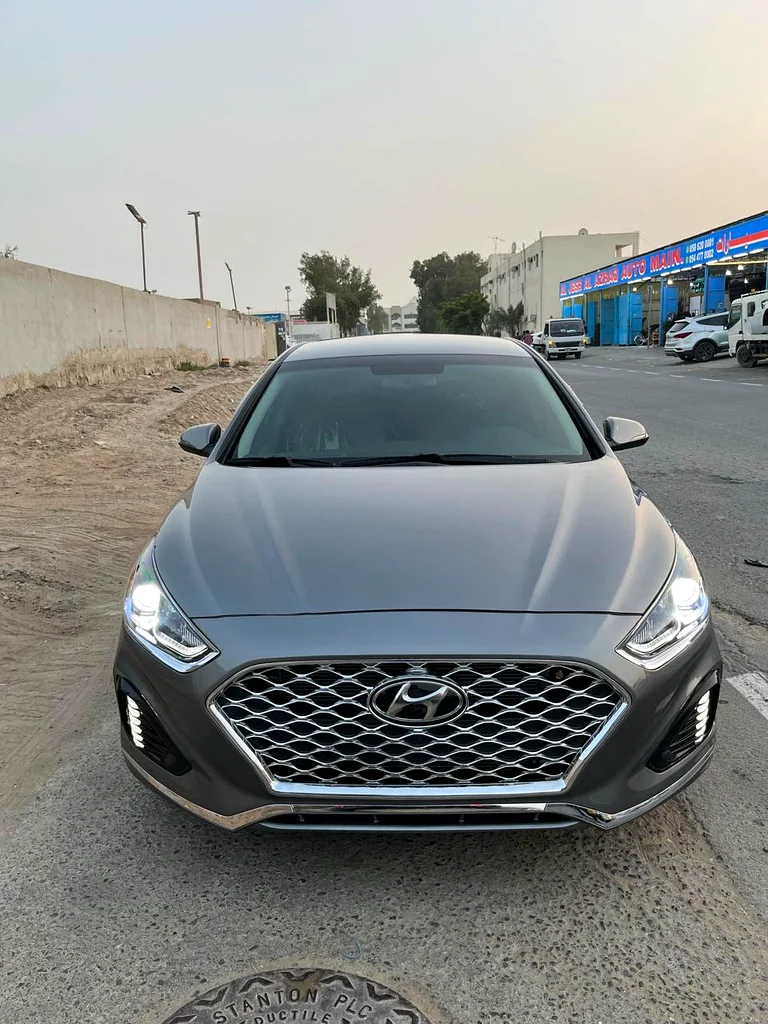 Hyundai Sonata 2019 Limited Very Clean Car63406909907714114