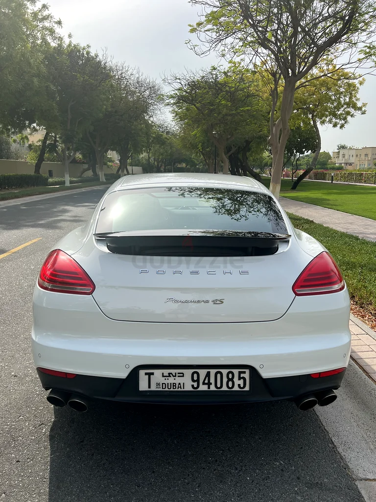 Porsche Panamera 4S (2014) – | GCC Specs | Excellent Condition | 92,000 km | Porsche Warranty Nov 2563227257713026113