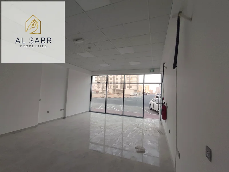 متجر للإيجار في الجرف 3، عجمان – وصول إلى الطريق الرئيسي63221328071938111