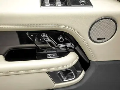 2019 LAND Rover RANGE ROVER — фото 16