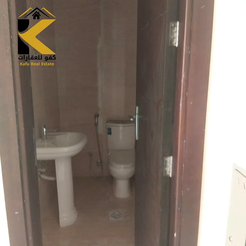 Modern Studio Near Corniche & Mosque – Don’t Miss Out! 🌇🕌63234602010243114