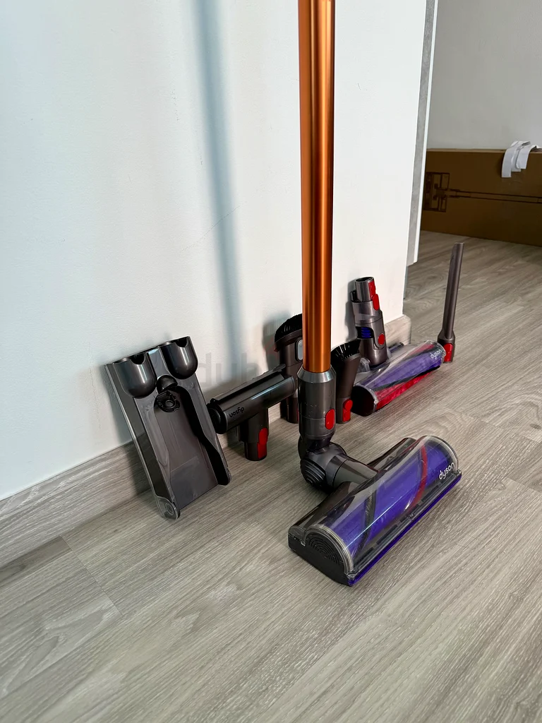 Dyson V10 Absolute Cordless Vacuum63197651177858111