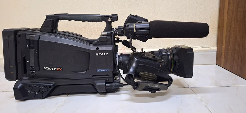 Sony pmw 320 with 18x fujinon fulled with extender lens for sale63203188974081111