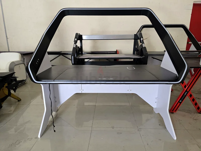 E-Blue gaming Table63206394983427112