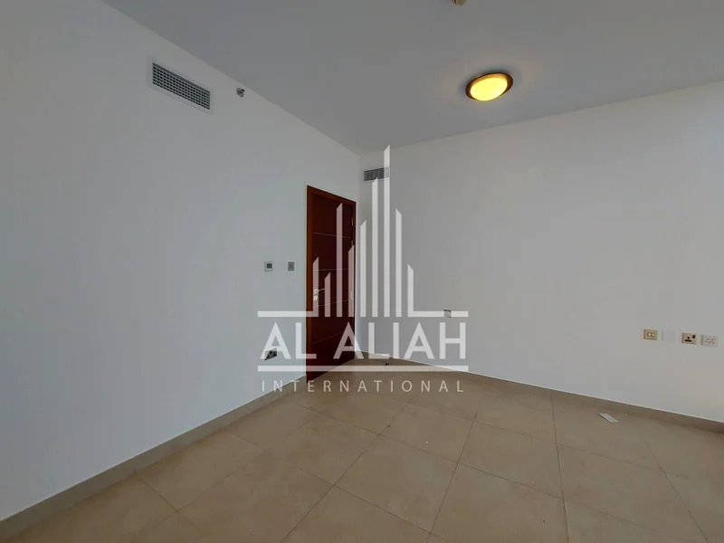 Elegant 3BHK with maid room, pool, gym, parking, and balcony | Views of Gate Towers & Sorbonne University63403403181569112