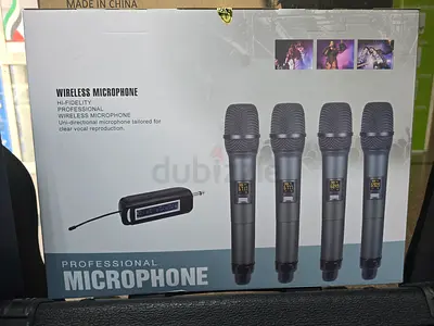 Versatile Wireless Microphone Set - Perfect for Performances!