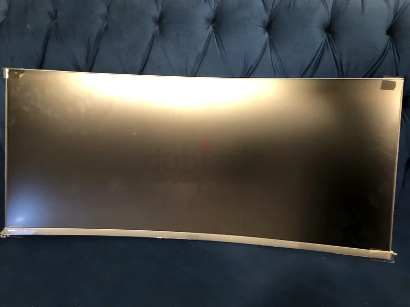 SAMSUNG 34 inch curved monitor63197144155650112
