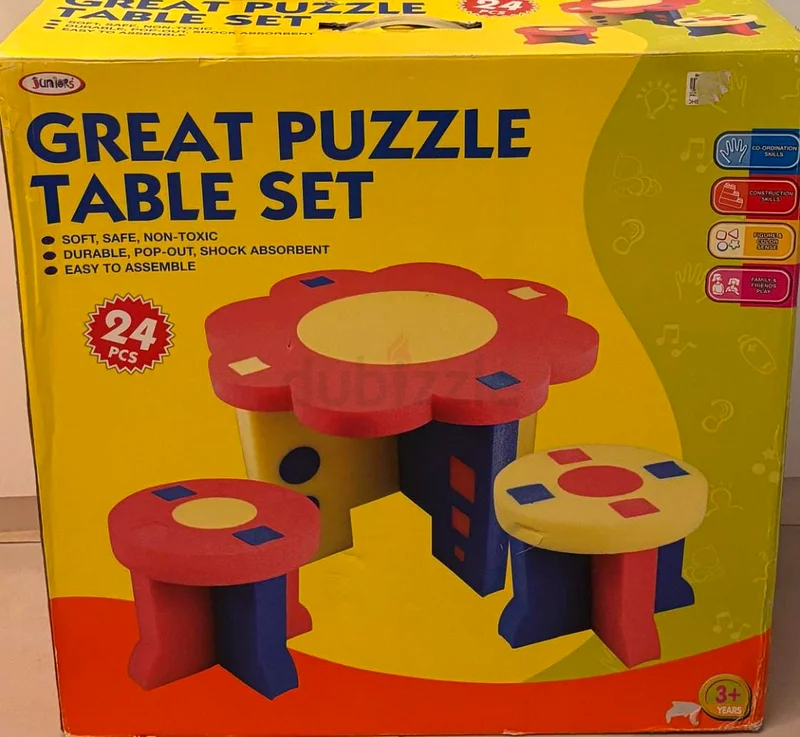 Great puzzle table set for kids632068834647061125
