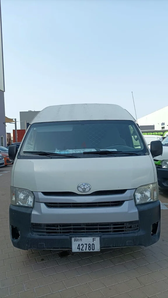 For sale Toyota Hiace high roof Model 2016634013163978271119