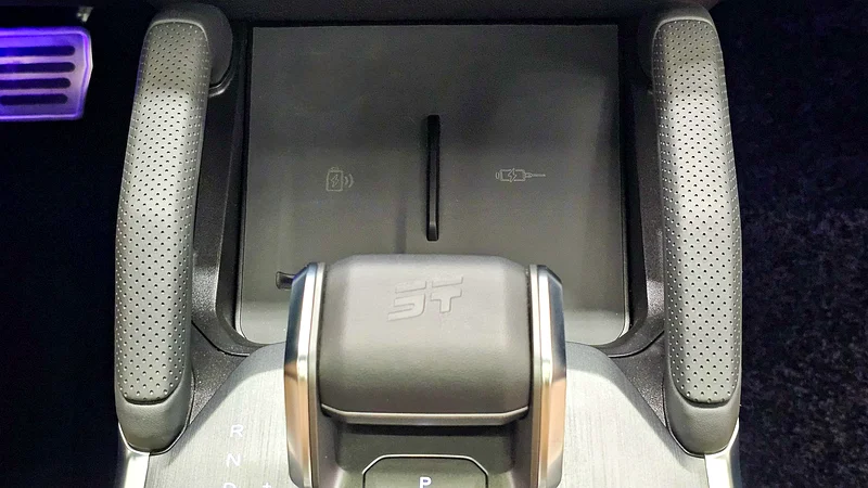 JETOUR - T2 - V 4 TURBO - 2025 -  UNDER WARRANTY FROM AGENCY - GCC SPECS - 0KM - SILVER MET COLOUR63398518353795113