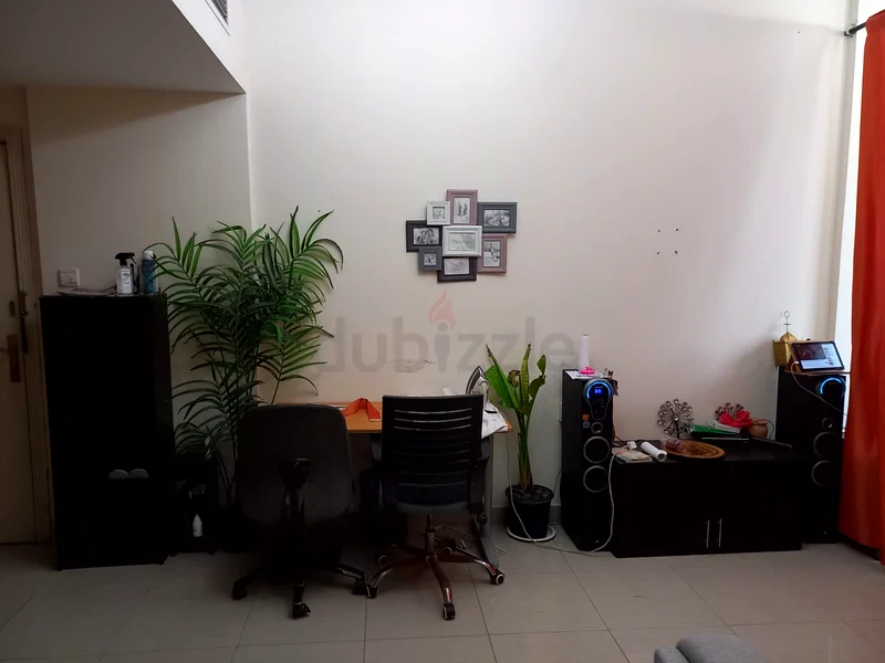 غرفة للعزاب تنفيذية للهنود في مويلح، الشارقة63219325475201112