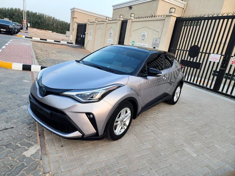 Toyota CH-R GRAYI Hybrid | GCC Specs 2020

| Bank Loan Available63399942425217111