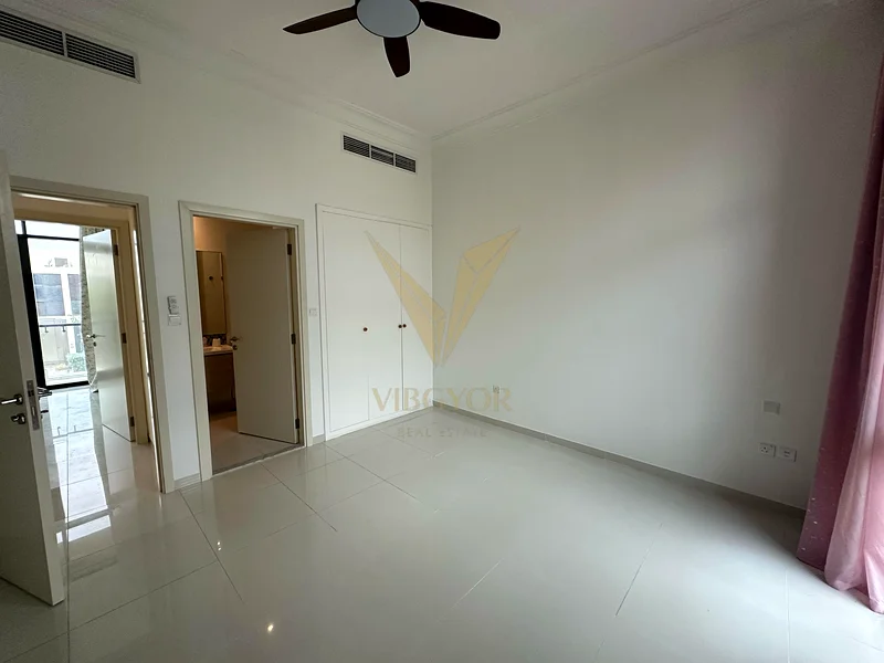 تصميم THM | 3 غرف نوم + خادمة + دراسة | غير مفروش | غرف خاصة بحمام داخلي63738297109890113