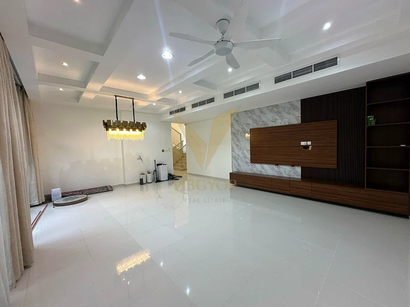 تصميم THM | 3 غرف نوم + خادمة + دراسة | غير مفروش | غرف خاصة بحمام داخلي63738297109890110