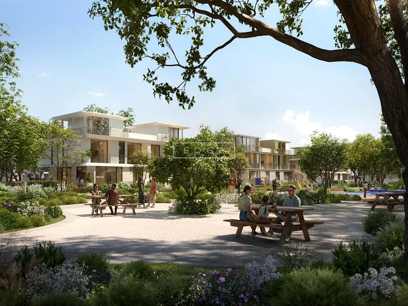 Single Row | Prime Location | Large Plot63945582273154114
