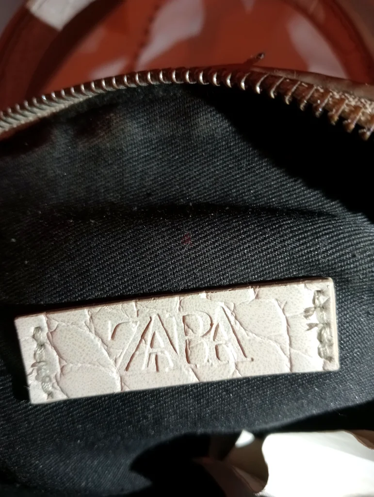 Zara woman handbag 35 dhs63200162931843111