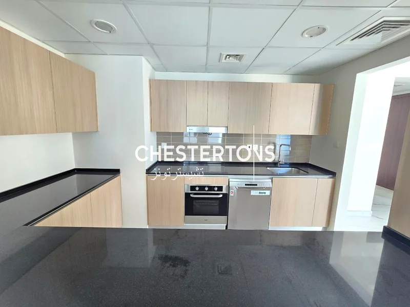 Overlooking Park | Corner Unit | Cash Buyer Only63991820749570114