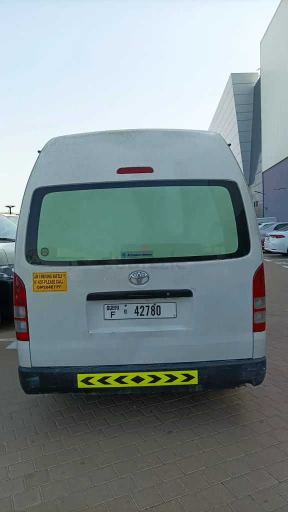 For sale Toyota Hiace high roof Model 201663401316397827111