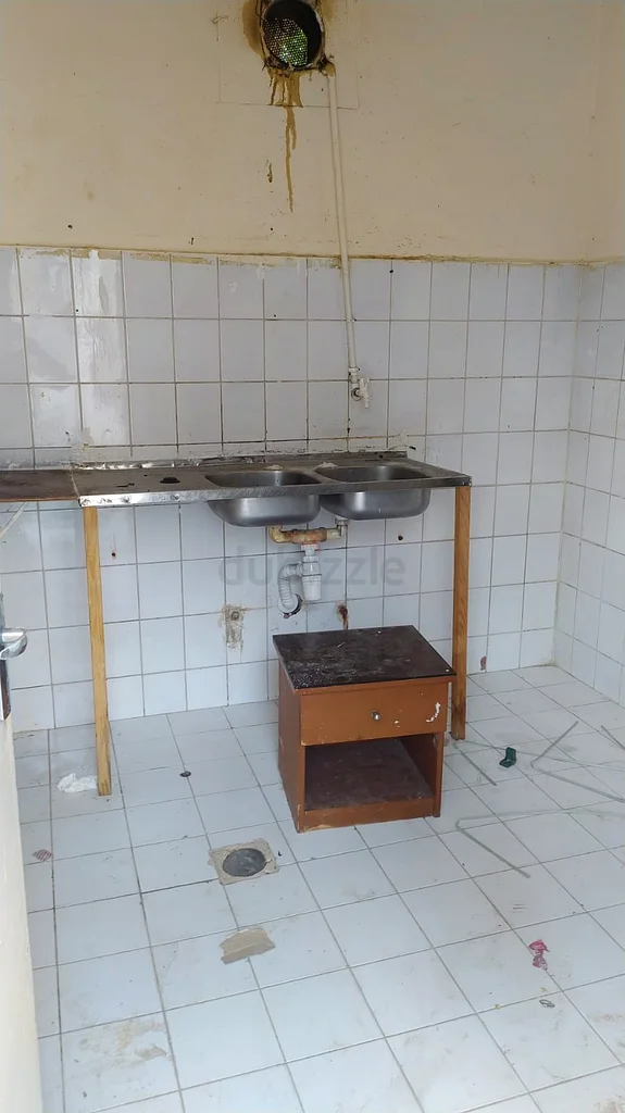 غرفة متاحة للعائلة في الرشيدية، دبي63219810497410111