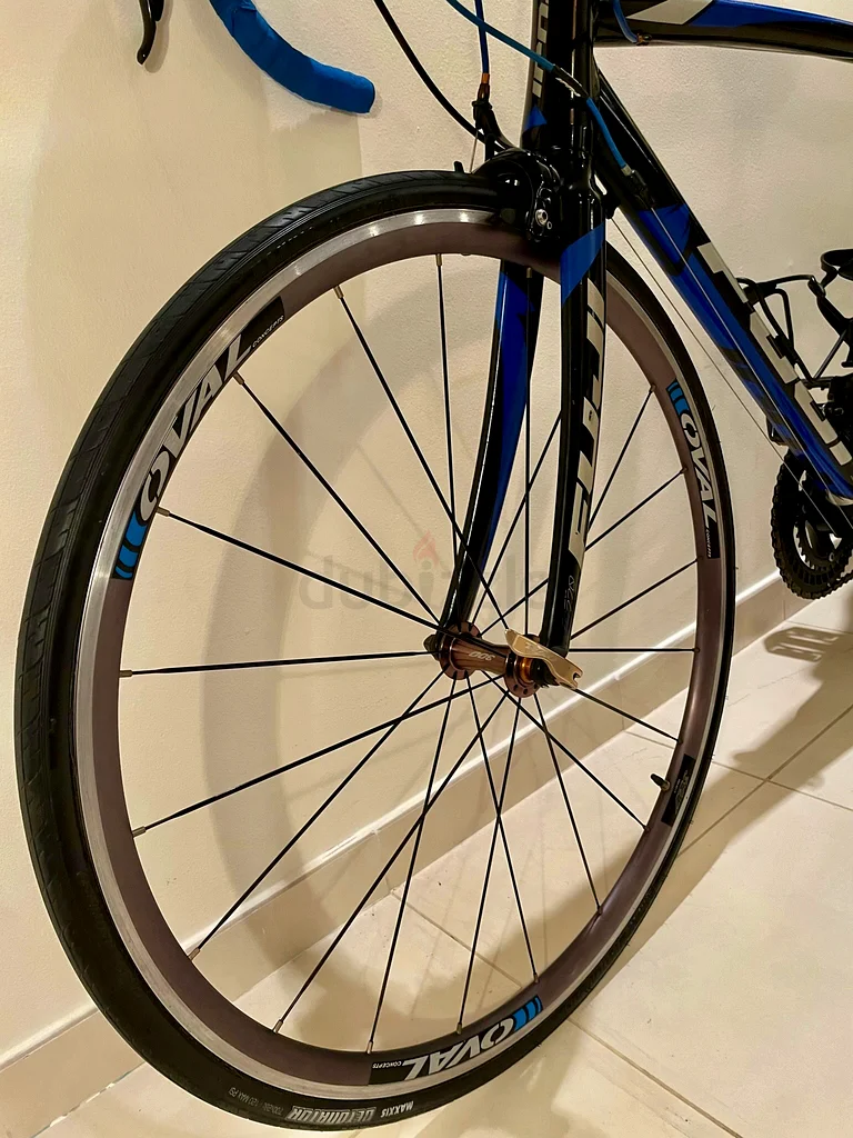 Fuji Gran Fondo 2.1 Carbon Road Bike - Shimano 105 - Immaculate with Extras63197147991425111