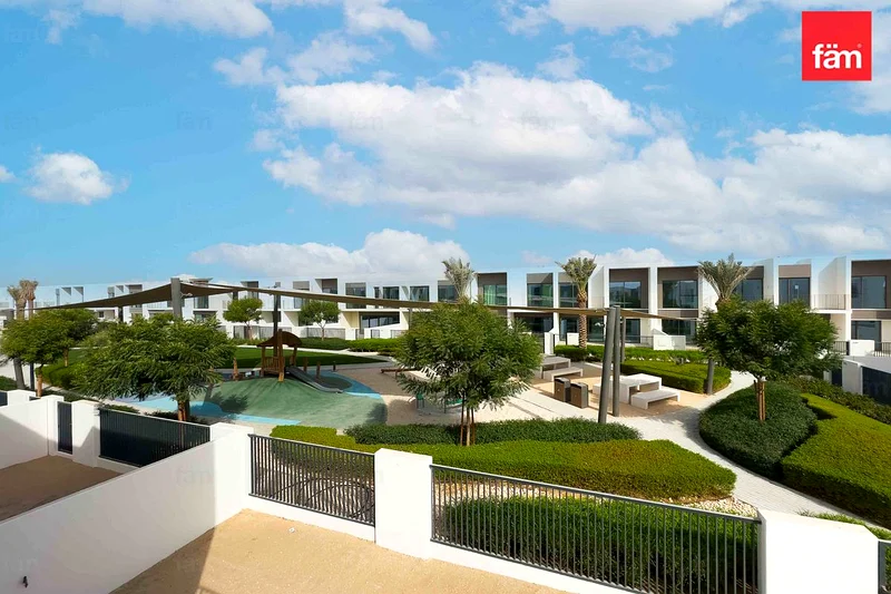 Single Row | Park View | Corner unit63954729388419111