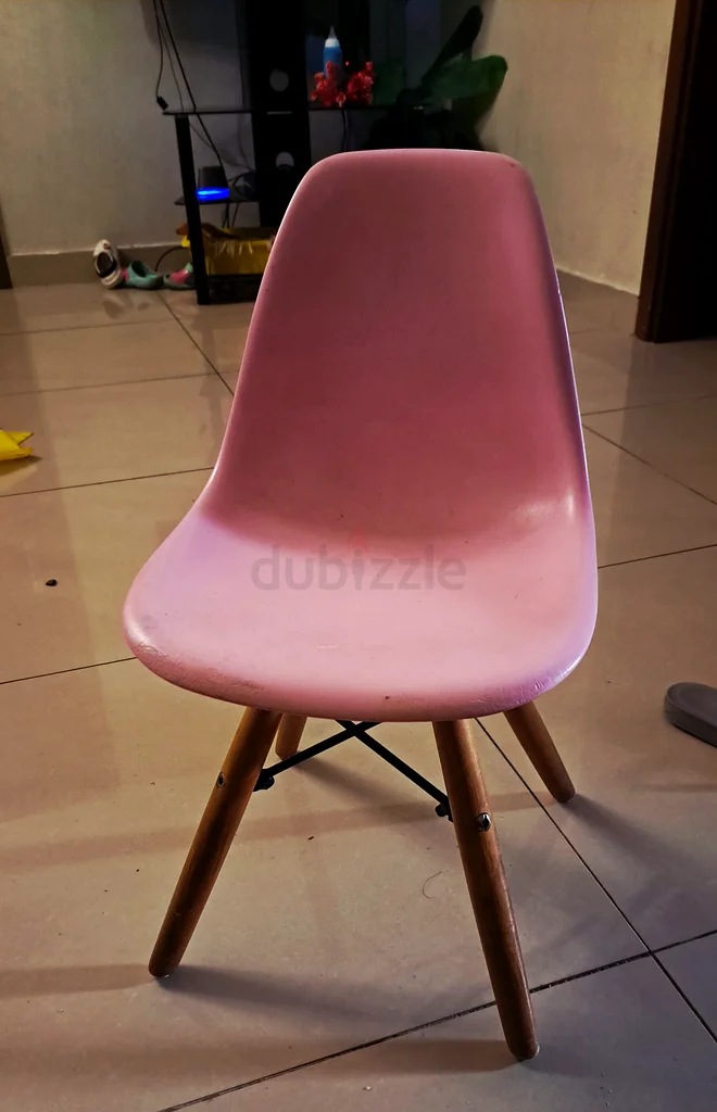 كراسي زرقاء لطيفة للرضع وطاولة للبيع!63203191367555111