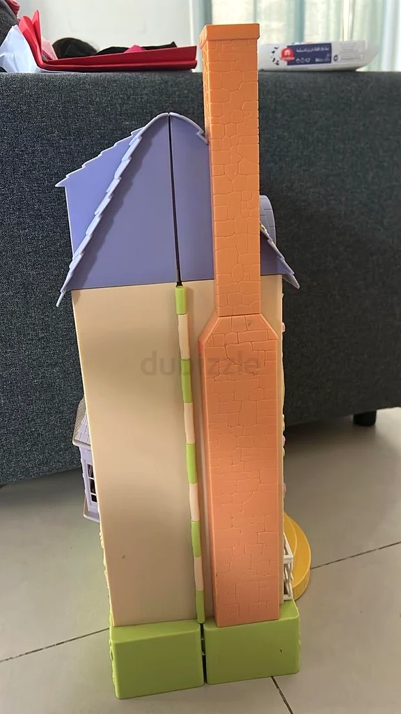 Doll house63209843895683114