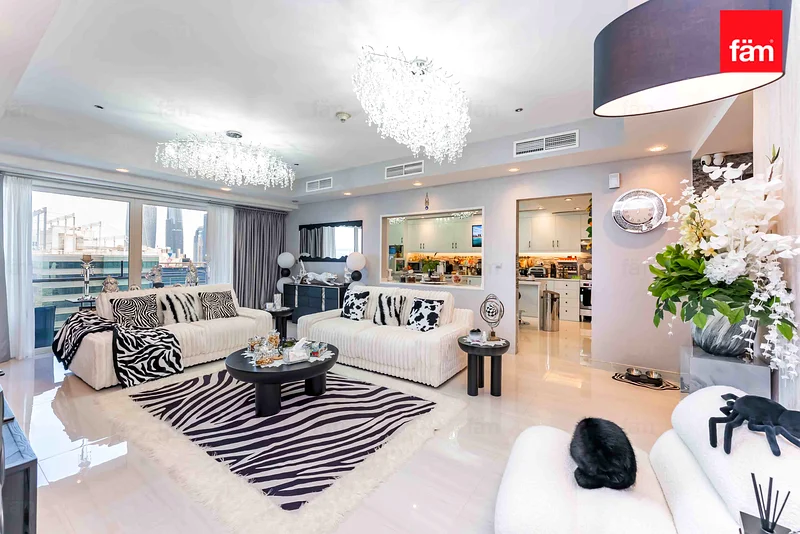 Luxury 5BR Duplex Penthouse | Unique Design63987759147779114