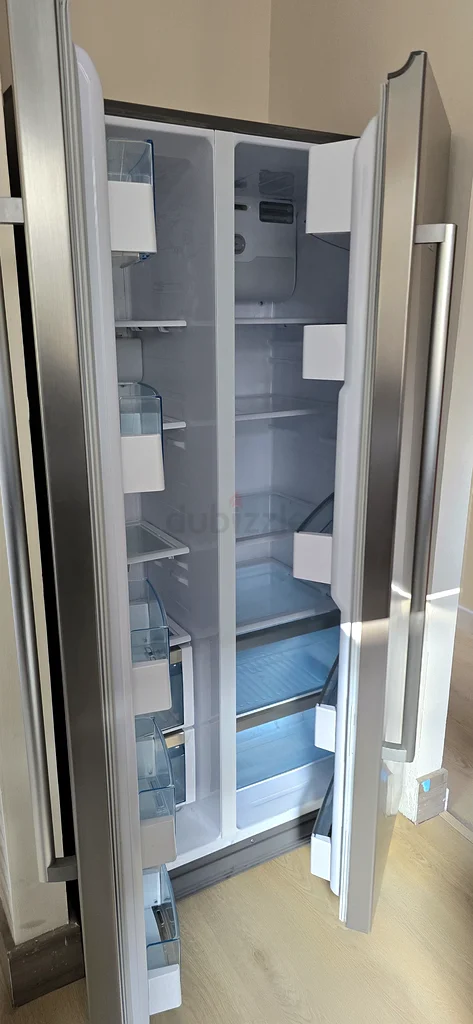 Bosch Side by Side Refrigerator63201168349057111