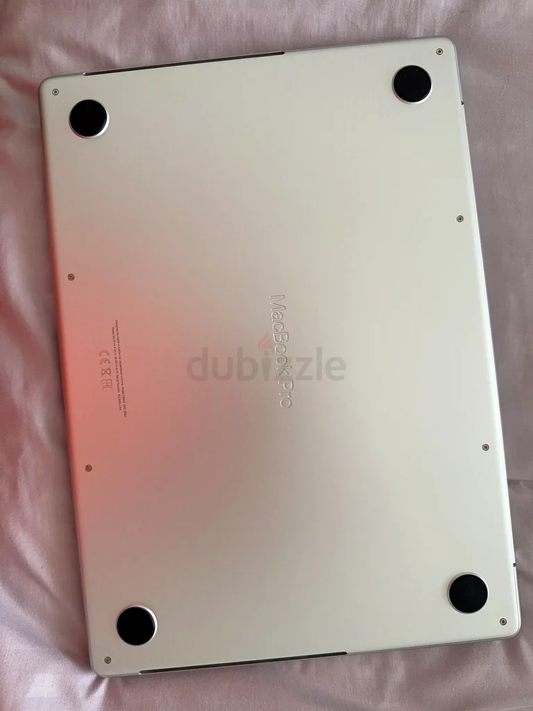MacBook Pro M1 Max TOp speed 14 inch63197646211969113
