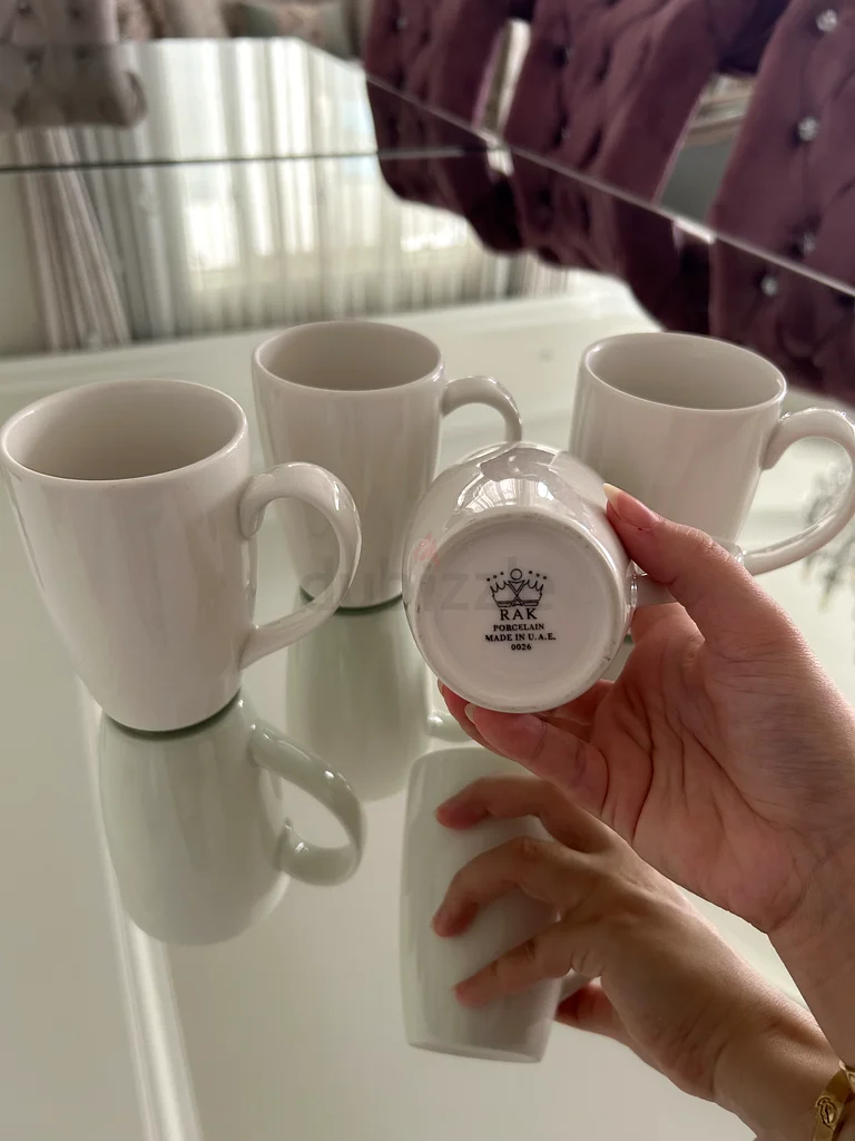 Coffee/ tea mugs63212410673667112