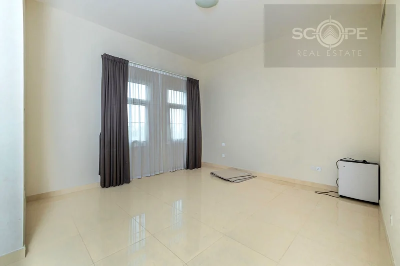 صف واحد | 5 غرف نوم | مسبح خاص | قطعة أرض 7,83063731086388738114